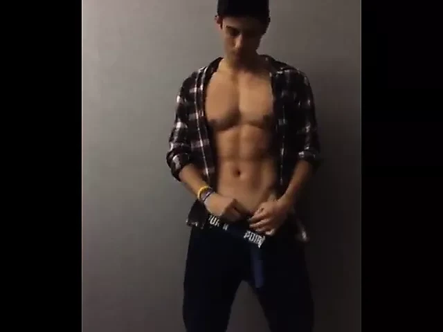 straight guys jerk off in public