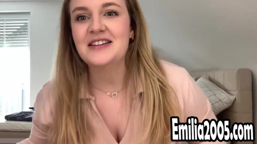 18 yaşındaki iri güzel genç kız fışkırtma partisi!!