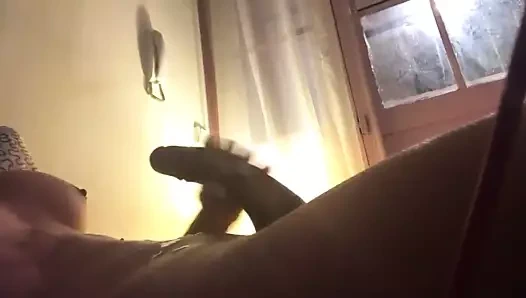 Büyük yaraklı transeksüel boşalıyor