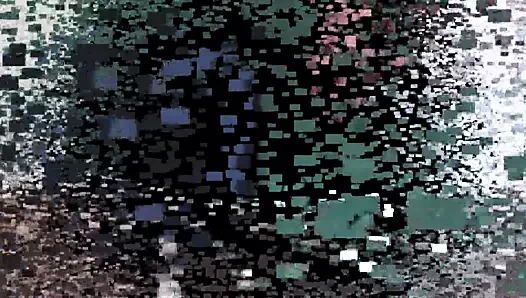 Genç kız Richie'yi ayaklar altına alıyor