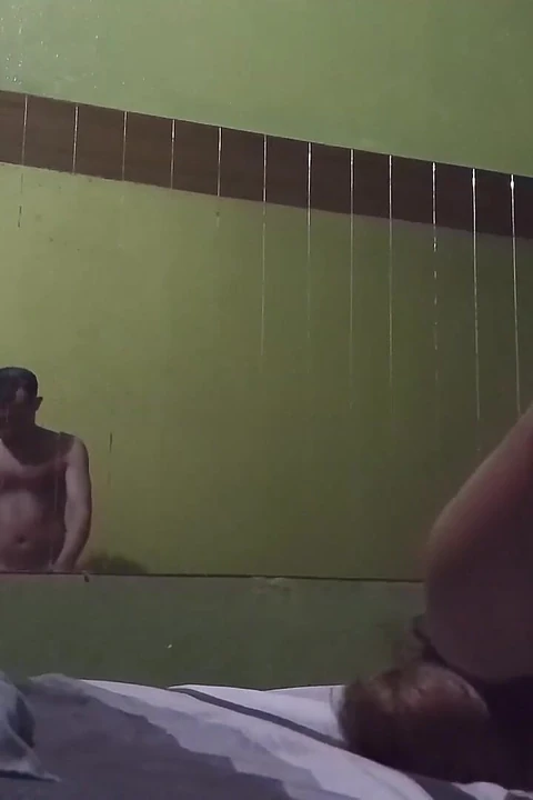 Motelde partnerimi sikiyorum bölüm 2