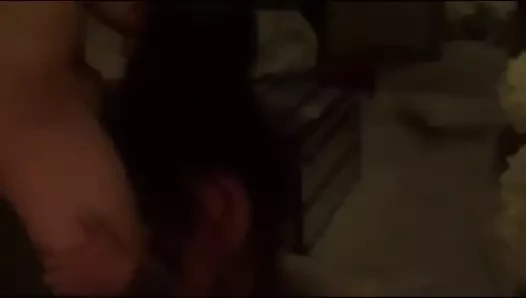 Sevimli beyaz bebek gets köpek ve berbat çük amwf