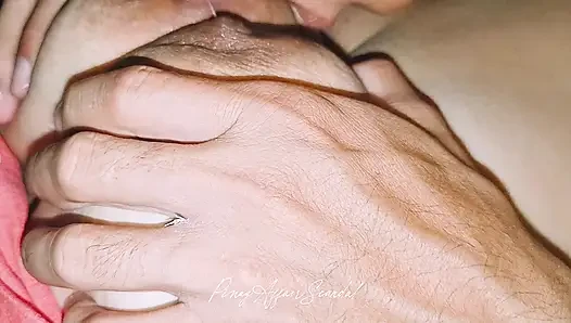 Üvey erkek kardeşinin aç dili üvey kız kardeşinin sulu amını yiyor
