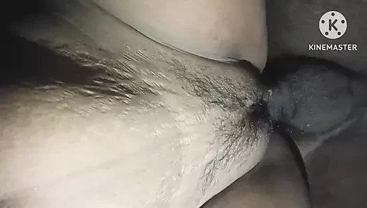 Üvey kız kardeş Hintçe sert sikişiyor