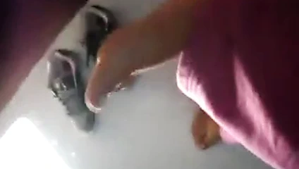 Princesinha do Cerrado 2- Feet.