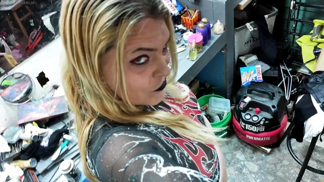 Yayınlanmamış delilik 7 - Whorrors Evi