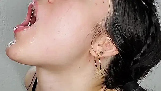Linda Dherlydoll için finişler derlemesi