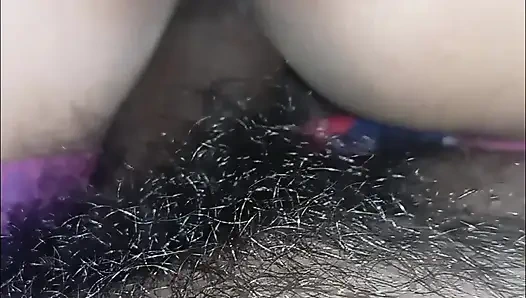 Karım kremsi amcıklı inek kız gibi biniyor