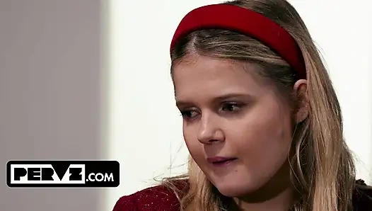 Minik coco lovelock sapık vaftiz babasına reddedamayacağı bir iyilik için yalvarıyor