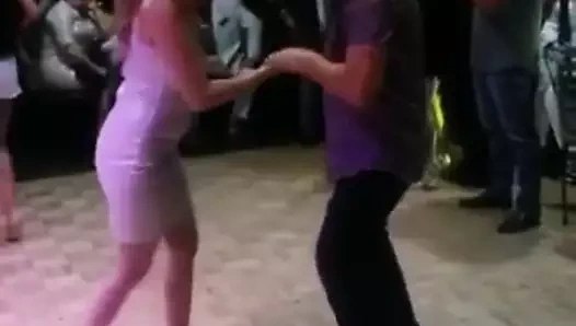 Büyük götlü farsça sürtük