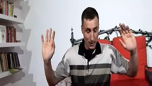 Yarağı seven Alman sürtüklerin özel bağlantıları #3- konuşuluyor