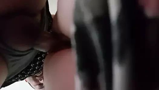 Zu Hause Fick 12:00uhr