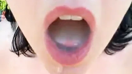 Orta yaşlı seksi kadın sürtük1