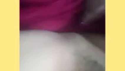Desi bhabi sevimli kedi gösteri