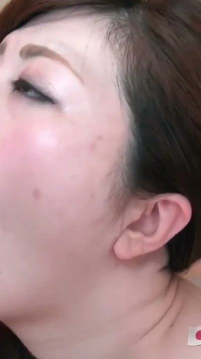 Küçük memeler Japon genç gets kedi dolu ile pov Creampie | Klip 1