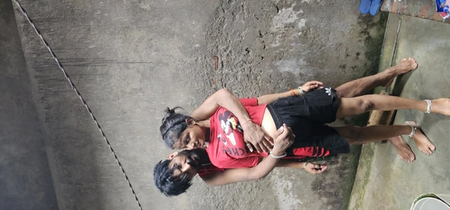 Hintli desi kızlar erkek arkadaşıyla viral gerçek seks ev yapımı