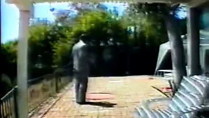 Siyah adam lanet olsun acımasız