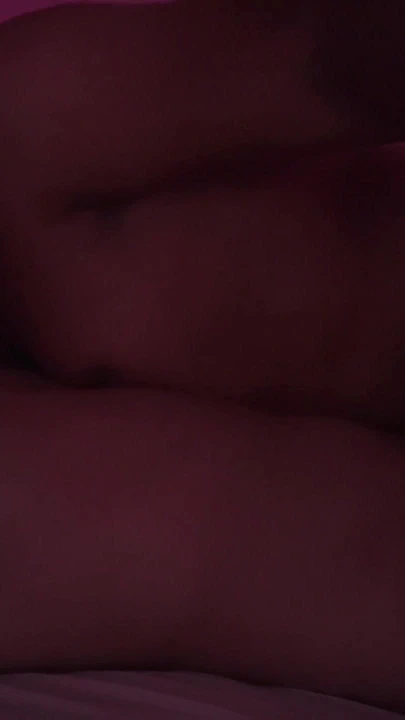 "Amatör çiftin tutkulu seksi bütün gece romantik seks yapıyor" dan paylaşmalı an