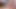 Alina lopez yerde topları emiyor ve yalıyor