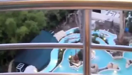 Oral seks ve Creampie için amatör büyükanne