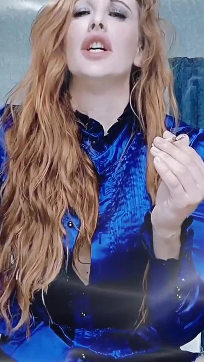 Заворажный момент из "Курение и трение киски"