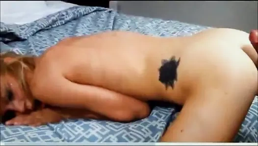 sarışın sallamak orgazm