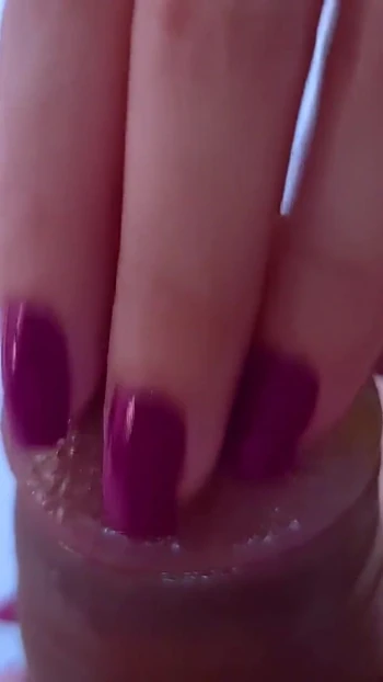 Обязательный для обмена момент из "юные ногти, огромные порции спермы - шаловливый сосед, ногти ботанички"