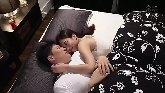 Hüsrana uğramış mahalle iç çamaşırı evli kadın sadakatsiz yarağım için rekabet ediyor. Bölüm 3