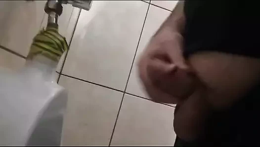 Tuvalette boşalma victoriei