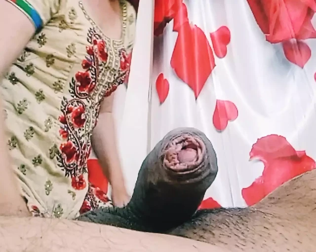 Sabah seksinde çok güzel orta yaşlı seksi kadın
