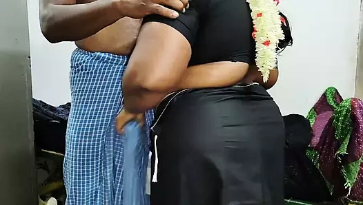 Hintli tamil ateşli güzel ev hanımı