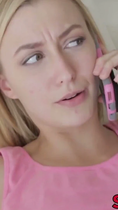 Stepsis alexa Grace doggystyle ve oral seks önce yüz | Klip 1