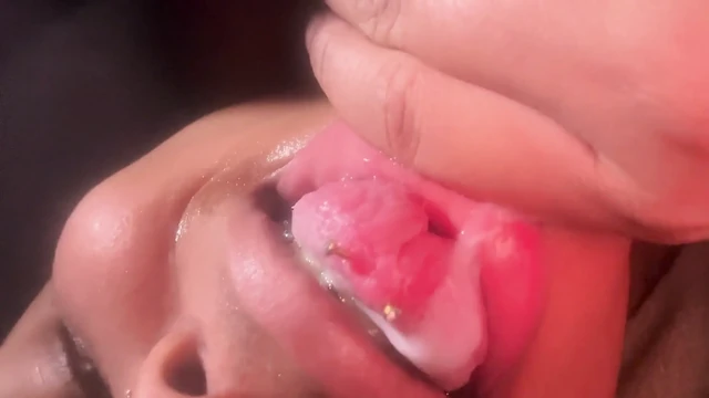 Nefis! Aç görünüyor muyum?