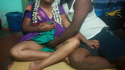 Hintli süper memeli teyze seks romantizmi