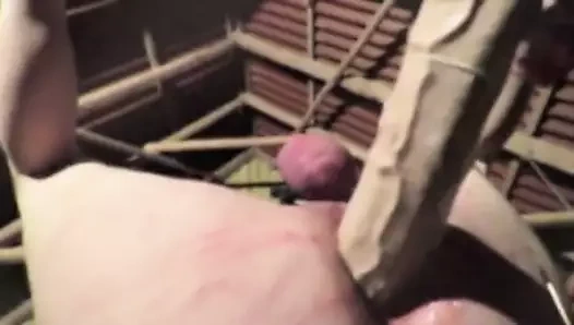 metresi no.1 - bir ahırda ilişkilendirmeye büyük strapon