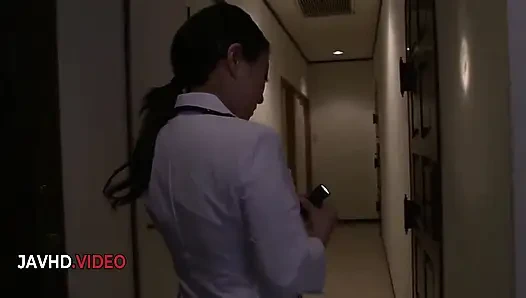 Çoraplı jav tanrıça shino izumi yoğun ayakla muamele çekiyor ve sonra yaramaz orta yaşlı seksi kadın