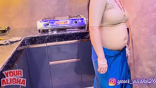 Alisha se kaha khulke Reels videos bnaya kro .. to wo Kholkar Banane Lag gyi Reels