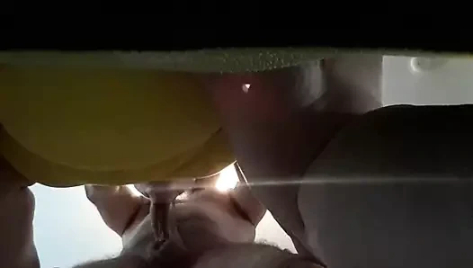 Büyükanne bir fahişe....