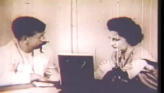 Dedemin siyah çorap skandalları (tam film)