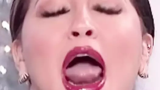 Adrienne bailon döngü #37