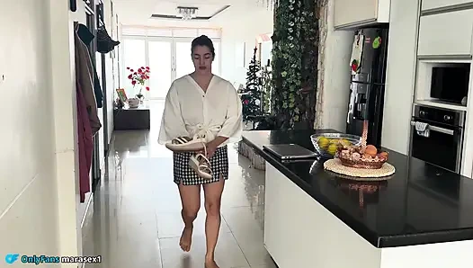 Arkadaşimin Psikoloğuyla Yatiyorum Ve Aldatilmiş Eşimle Kavga Ediyorum