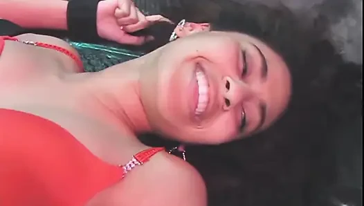 Nadia domina skye tarafından gıdıklanıyor - 1080p - tam klip - bu 19 yaşındaki harika domina skye tarafından sikiliyor