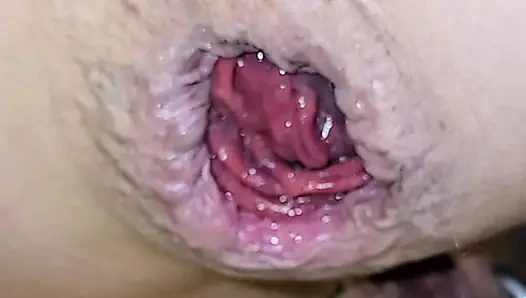 Longpussy. Devam et, kendine bir şey yapamıyorsun.