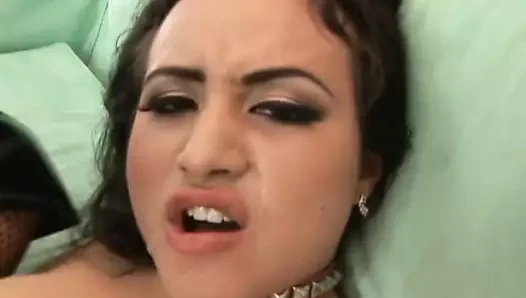 Sıcak krema ile kaplı yüz