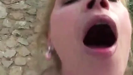 Busty olgun gets ona kedi dolma