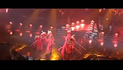 Mylene çiftçi göz şekeri......