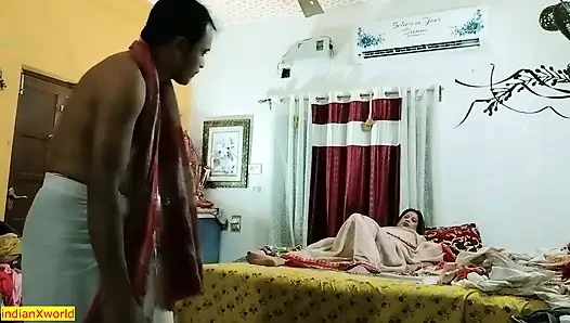 Şoför ateşli üvey annemi sikiyor! Desi Sex