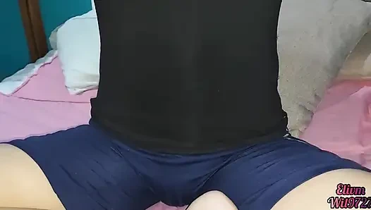 Arkadaşım onu sikmek isteyen azgın