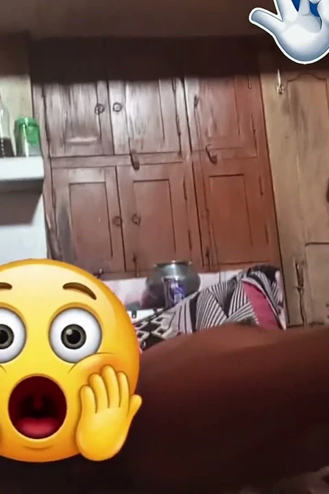 Üvey kız kardeş