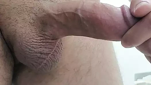 Banyoda bakış açısı. Dizlerinin üstüne çök!